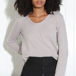 Inhabit U Neck 100% Cashmere Sweater Taupe Grey Small Quiet Luxury Cozy Knit